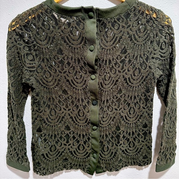 Banana Republic lace shirt - Picture 8 of 8